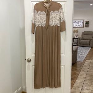 Dainty Jewells dress.